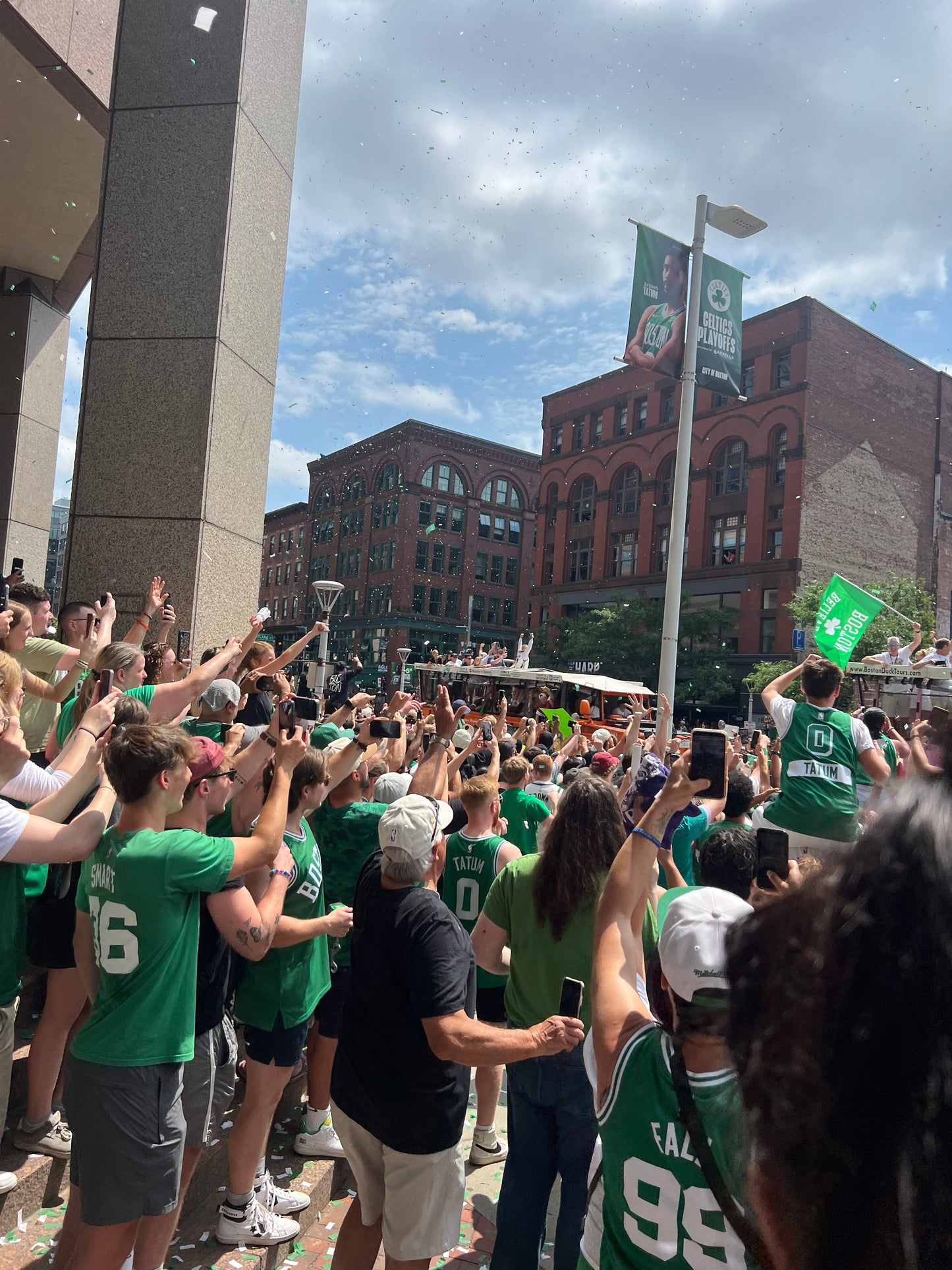 FRAMED CELTICS JERSEY NECKLACE